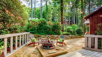 Romantische Ferienhütte | Kostenloses WLAN, Bettwäsche