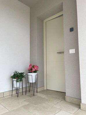 Entrée de l’hébergement