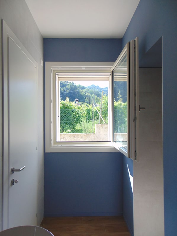 Classic Double Room, Private Bathroom, Vineyard View | Vineyard view