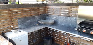 Enceinte de lâhĂ©bergement