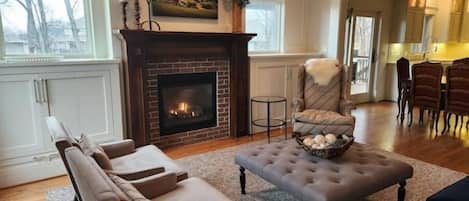 Smart TV, fireplace, printers