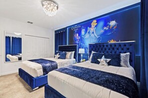 家庭獨棟房屋, 多間臥室, 私人泳池 | 布置獨特、書桌、免費無線上網、床單