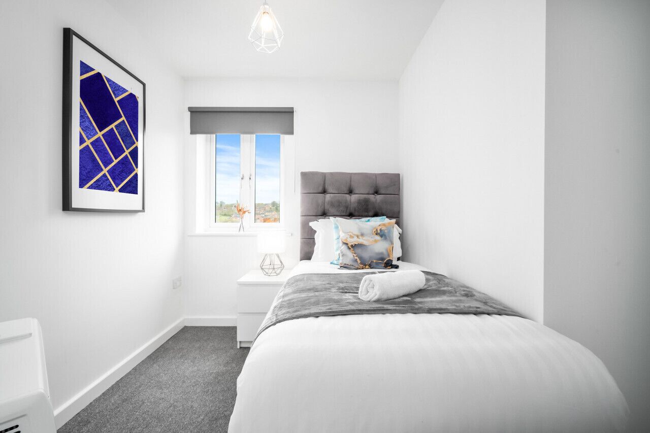 2 bedrooms, iron/ironing board, travel crib, free WiFi