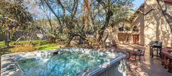 Welcome! Unwind in this stunning Villa and relax in the private hot tub!