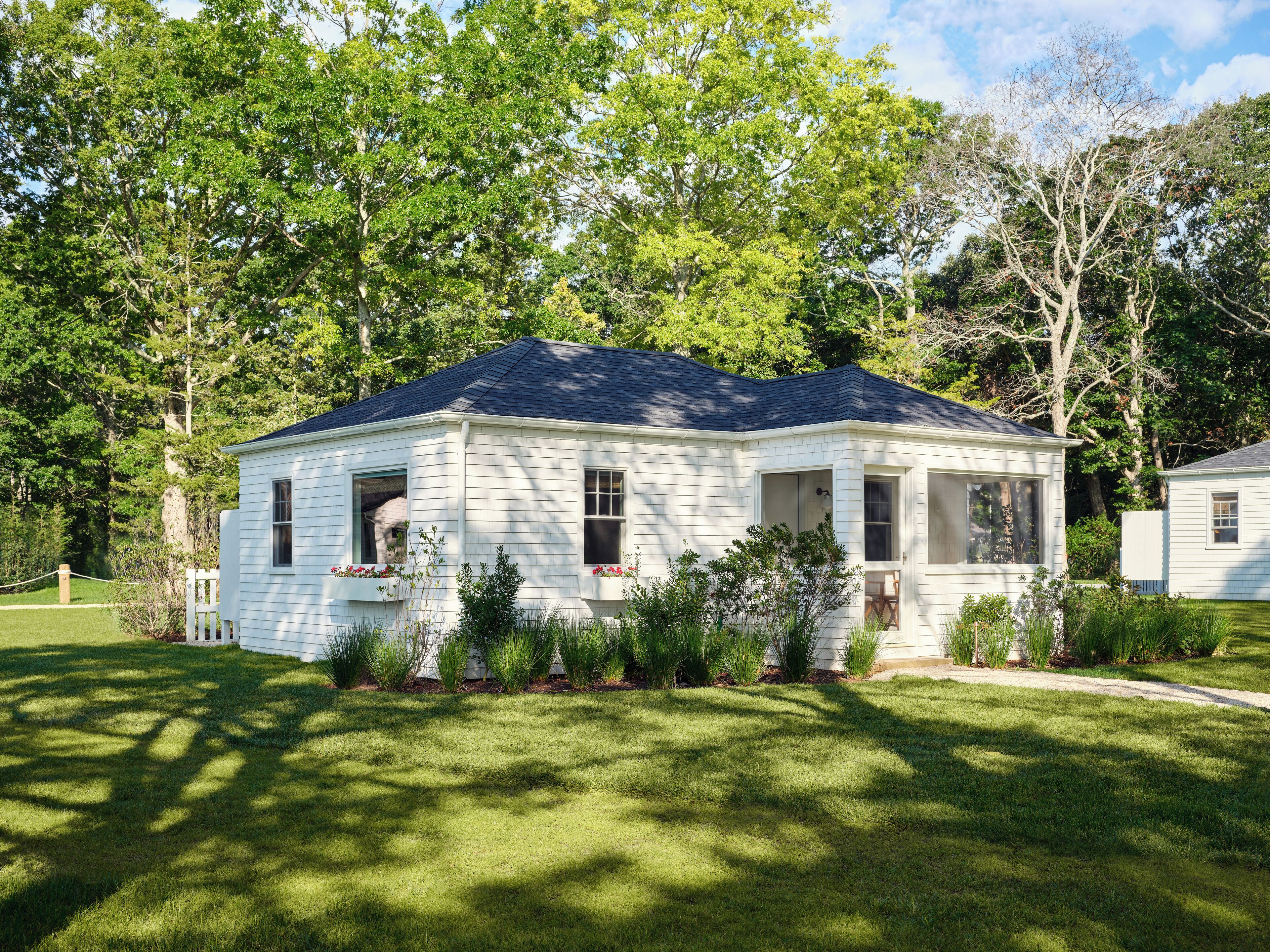 Beach Shack w/ Sleeping Alcove | Premium bedding, down duvets, pillow-top beds, minibar
