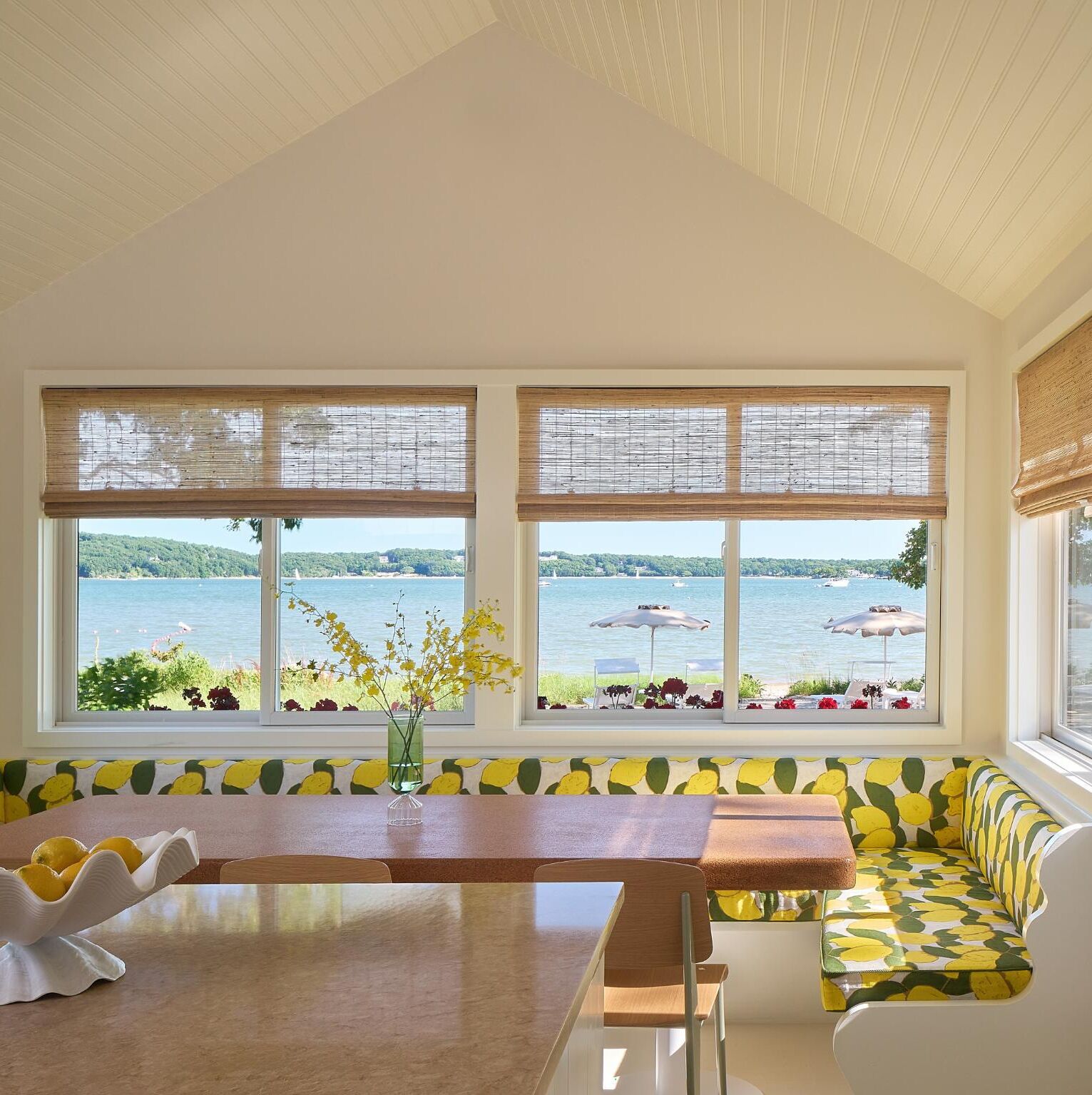 43-inch Smart TV with digital channels, Netflix, Hulu