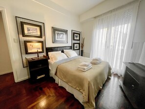 2 bedrooms, desk, iron/ironing board, free WiFi - Spacious and cozy apartment in Buenos Aires (ABF)