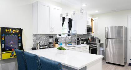 Luxurious, Cozy Beauty 10 min from Downtown Chicago