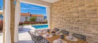 Holiday house VILLA ANDRO