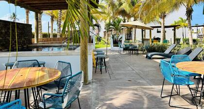 Palmilla Apartments