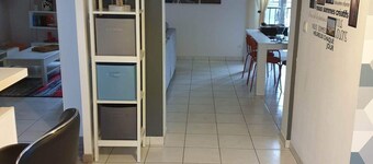 Center Pierrefonds superb quiet apartment + parking lot