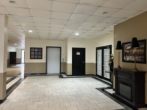 Reception - Homestay Inn and suites (Tulsa)