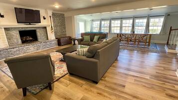 Smart-TV og bordtennis