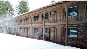 Exterior - #Cozy! Tahoe Studio for 4 +KIT (South Lake Tahoe)