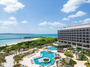 Indoor pool, seasonal outdoor pool, cabanas (surcharge) - Hilton Okinawa Miyako Island Resort (Miyakojima)