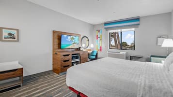 Bureau, espace de travail pour ordinateur portable, rideaux occultants