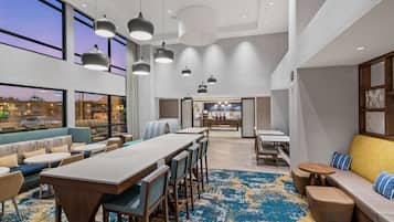 Tägliches inbegriffenes Frühstücksbuffet