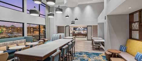 Dagelijks ontbijtbuffet inbegrepen