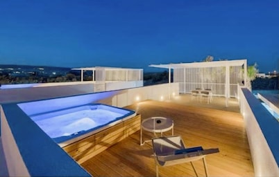 Amazing home in Marina di Ragusa