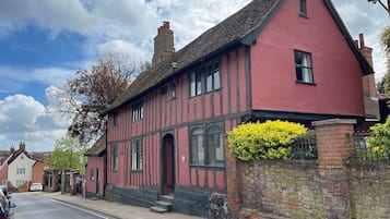Cottage | Front of property