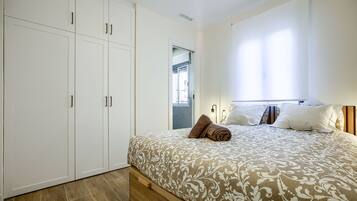 2 bedrooms, free WiFi, bed sheets