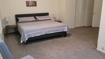 1 bedroom, desk, iron/ironing board, free WiFi