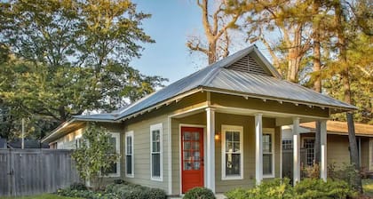 The Louis Cottage Collection - 2 Bedroom House