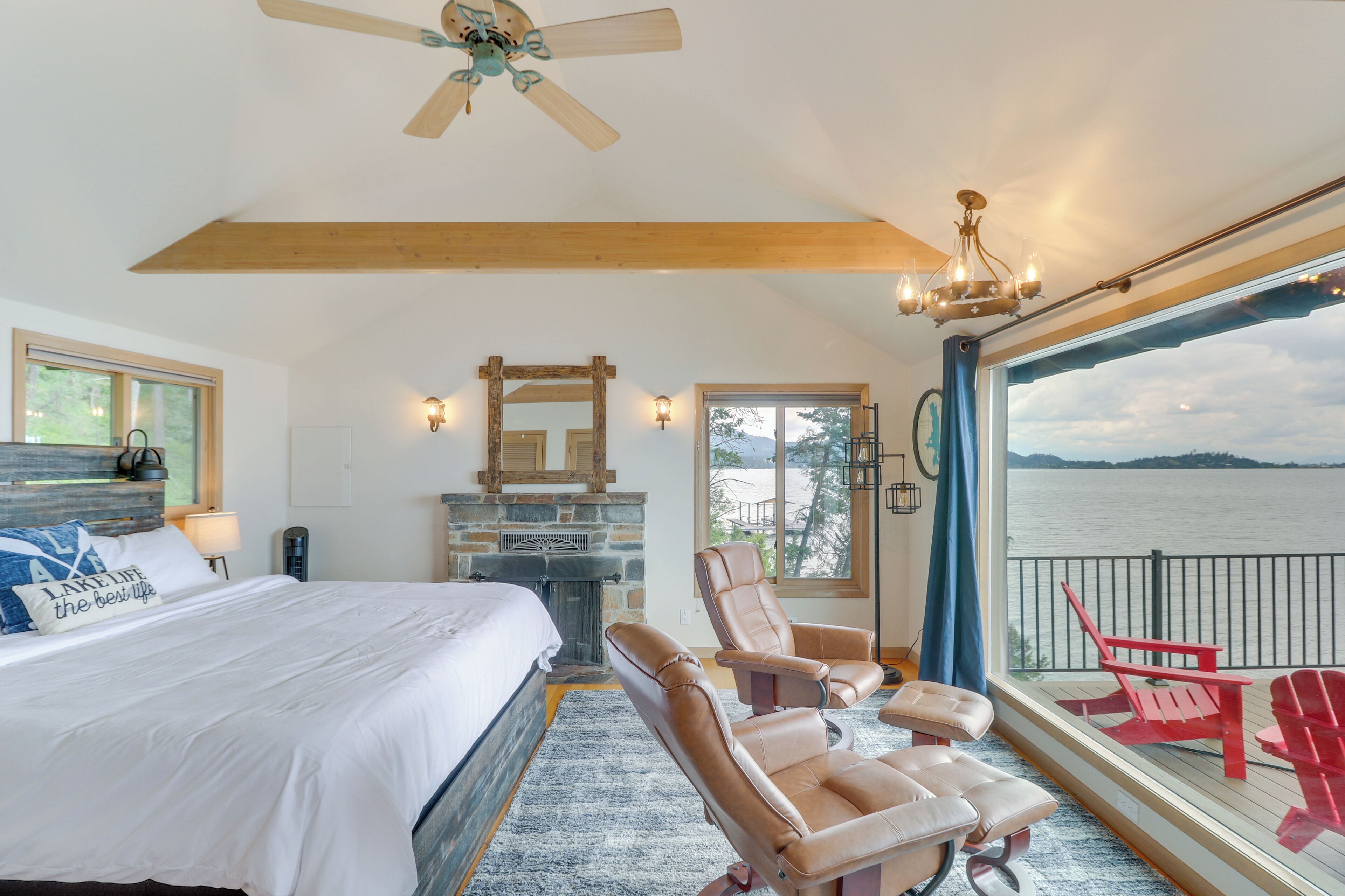 Cozy Flathead Lake Cabin w/ Picturesque View