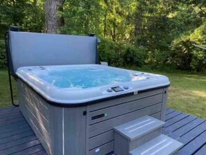 Baignoire à remous extérieure