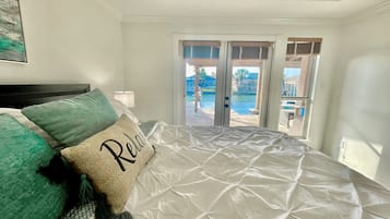 3 chambres, fer et planche à repasser, lit parapluie, Wi-Fi gratuit