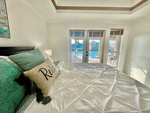3 bedrooms, iron/ironing board, travel cot, free WiFi