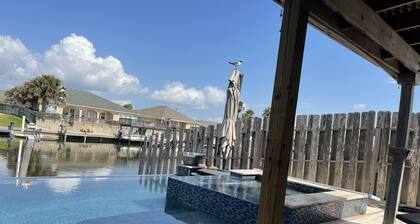 Spectacular Sunsets! Private Pool & Spa on Canal - Walk to Beach & Restaurants!!