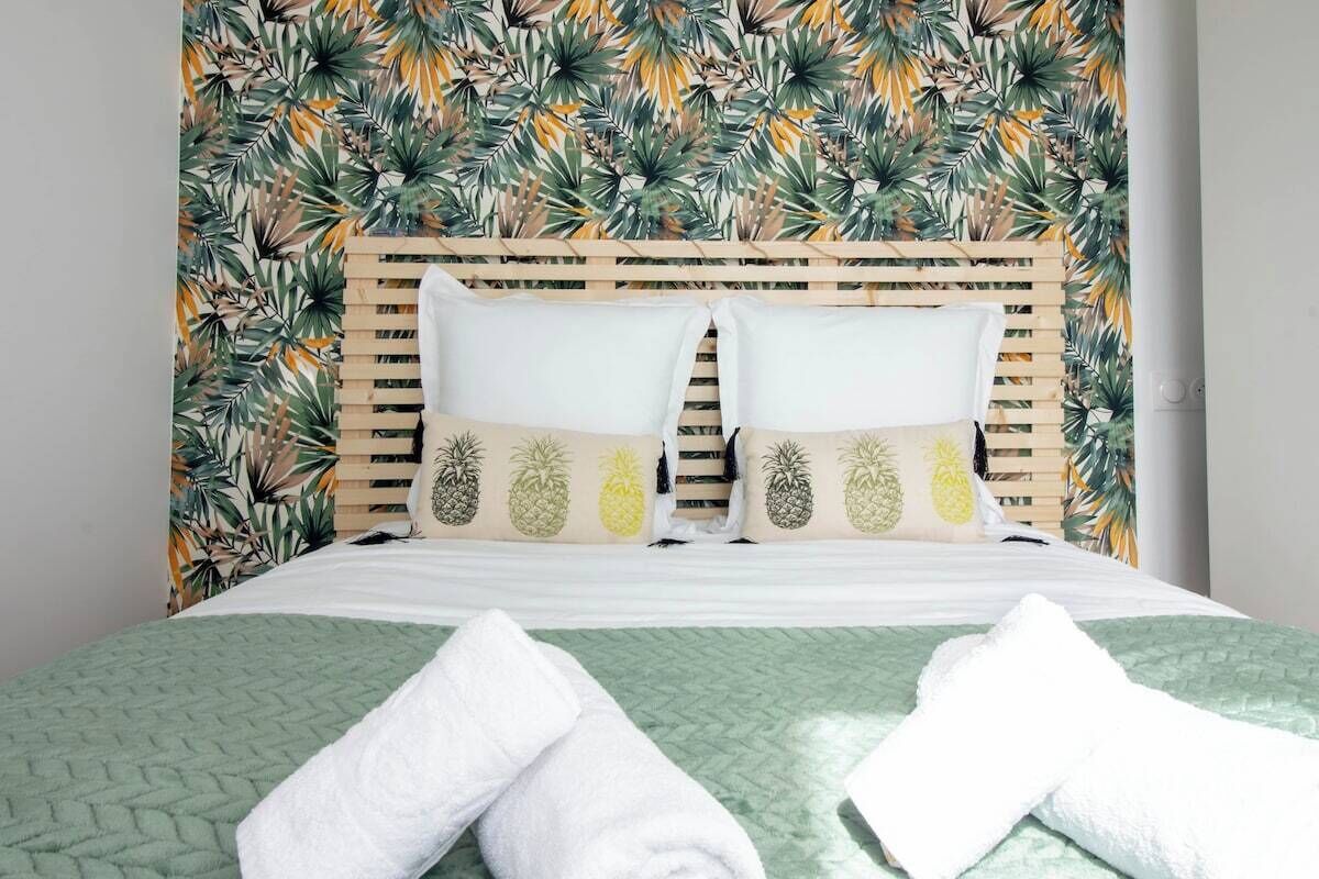 1 bedroom, iron/ironing board, free WiFi, bed sheets