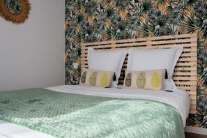 1 bedroom, iron/ironing board, free WiFi, bed sheets