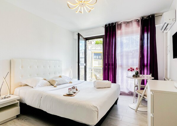 Strykjärn/strykbräda, gratis wi-fi och sängkläder