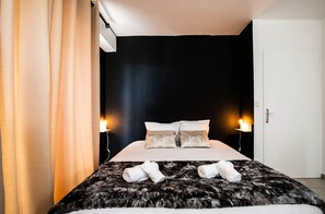 1 chambre, fer et planche à repasser, Wi-Fi gratuit, draps fournis