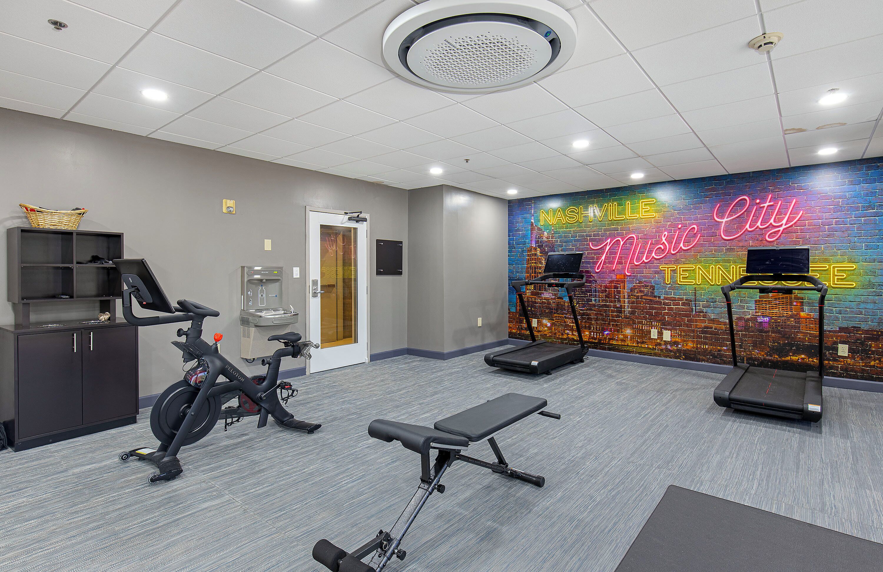 Photo - Crowne Plaza Nashville Airport by IHG