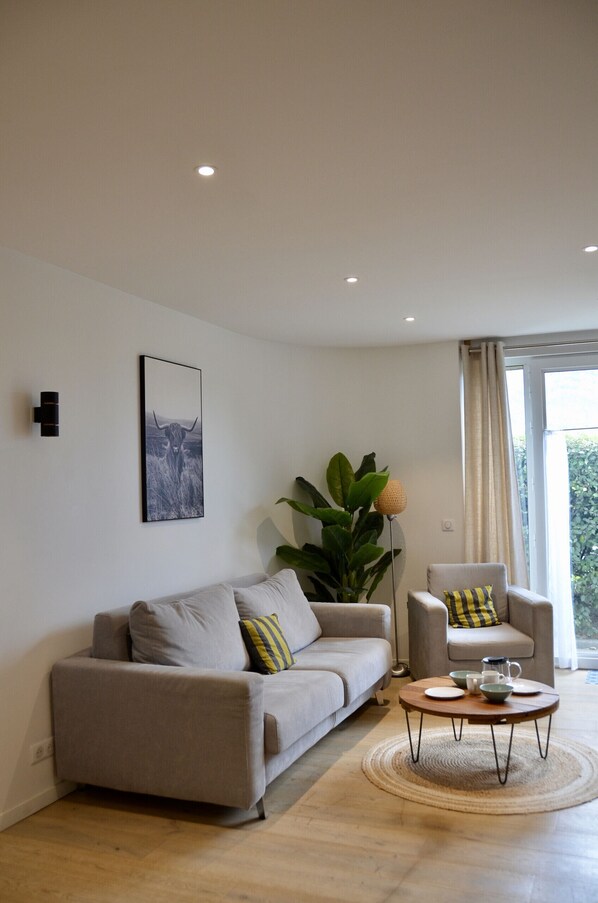 TV - Beau rivage 3* - OG IMMO (Annecy)