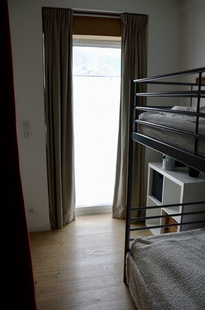3 bedrooms, iron/ironing board, free WiFi, bed sheets - Beau rivage 3* - OG IMMO (Annecy)