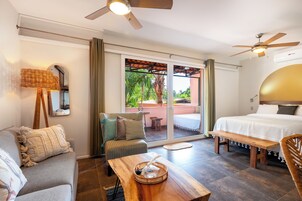 Marigold Suite | 1 bedroom, desk, laptop workspace, free WiFi