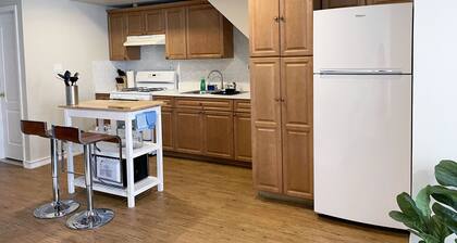 Cozy & Peaceful 2-Bed for Business Travelers