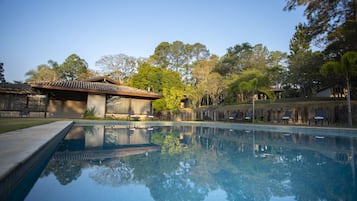 Piscina externa