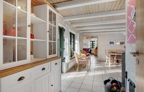 Interior - Amazing home in Ulfborg with WiFi (Ulfborg)