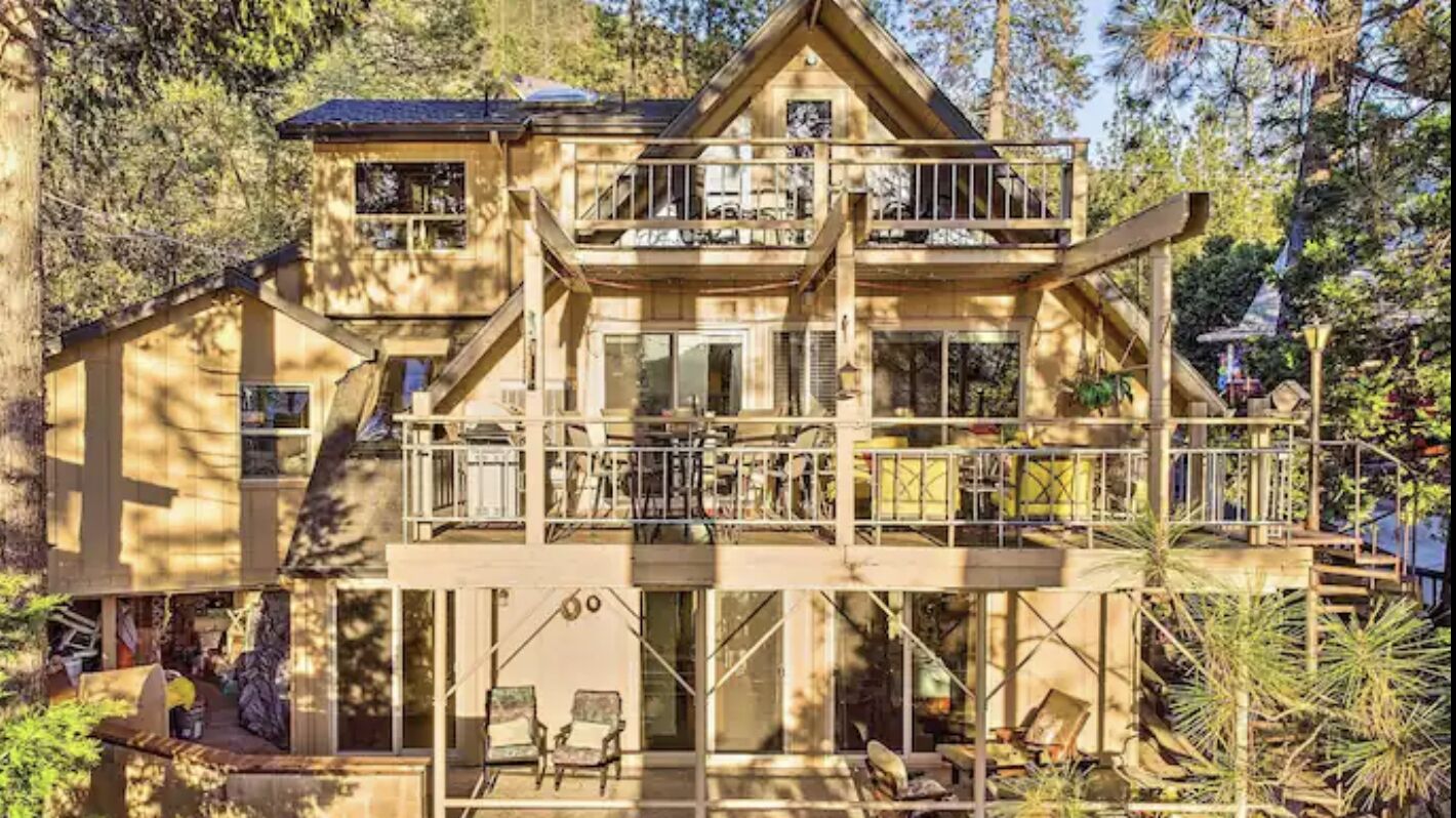 Bass Lake cabin with Lake Views & private boat dock & slip