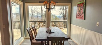 Charming cabin with spectacular views