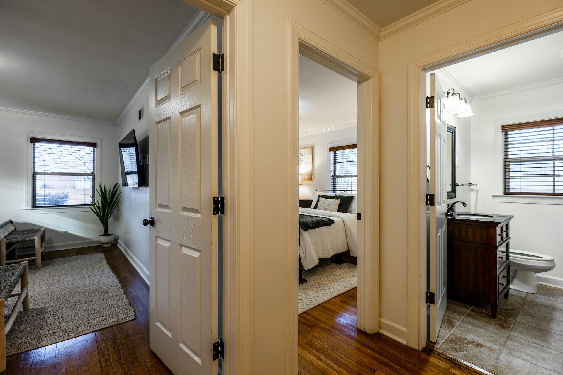 4 soverom, safe på rommet, skrivebord og strykejern/-brett