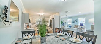 Ranch-Style Home 7 Mi to Downtown Greensboro!