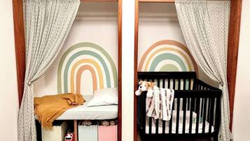 2 bedrooms, iron/ironing board, travel crib, free WiFi