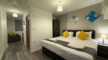 1 bedroom, iron/ironing board, free WiFi, bed sheets