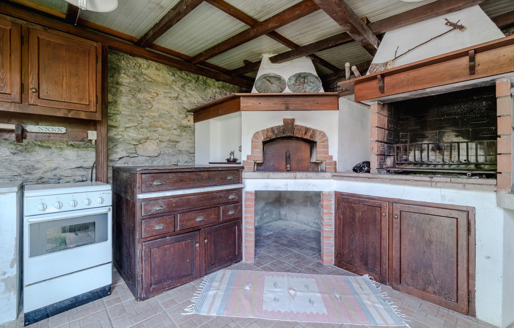 Kjøleskap, kokeplater og oppvaskmaskin